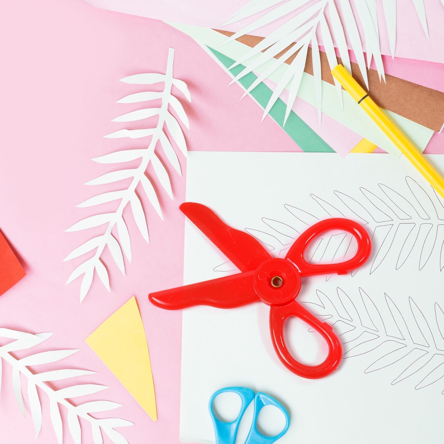 Child-Safe Plastic Scissors Set for Toddlers & Preschool Kids - Art & Craft Supplies - Image 3