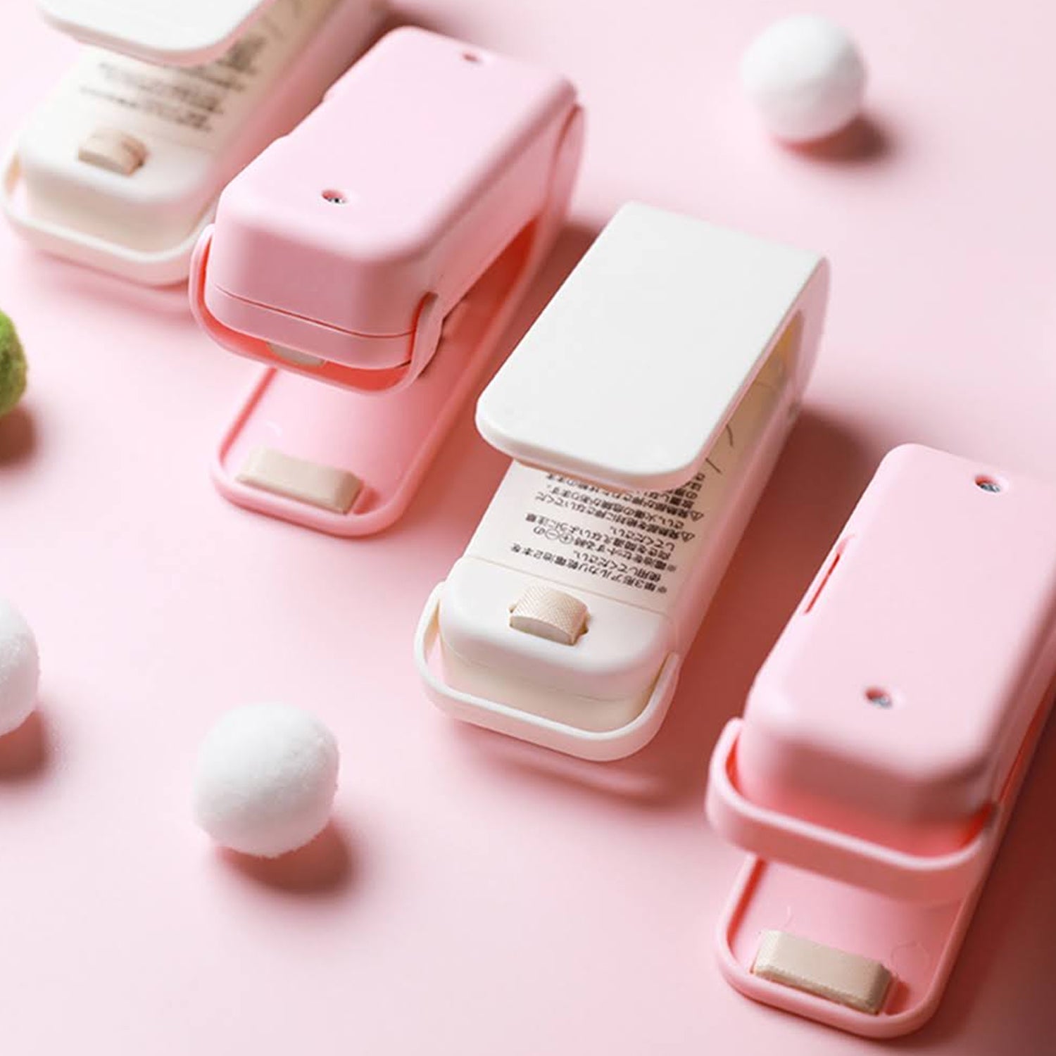 Portable Mini Handheld Sealing Machine for Plastic Bags (X679) - Image 4