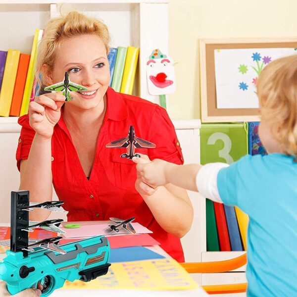 Airplane Launcher Toy with Foam Planes, 5-Pack (X618) - Image 3
