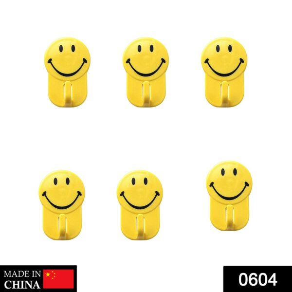 Plastic Self-Adhesive Smiley Face Hooks, 1 Kg Load Capacity (6pcs) - Image 3