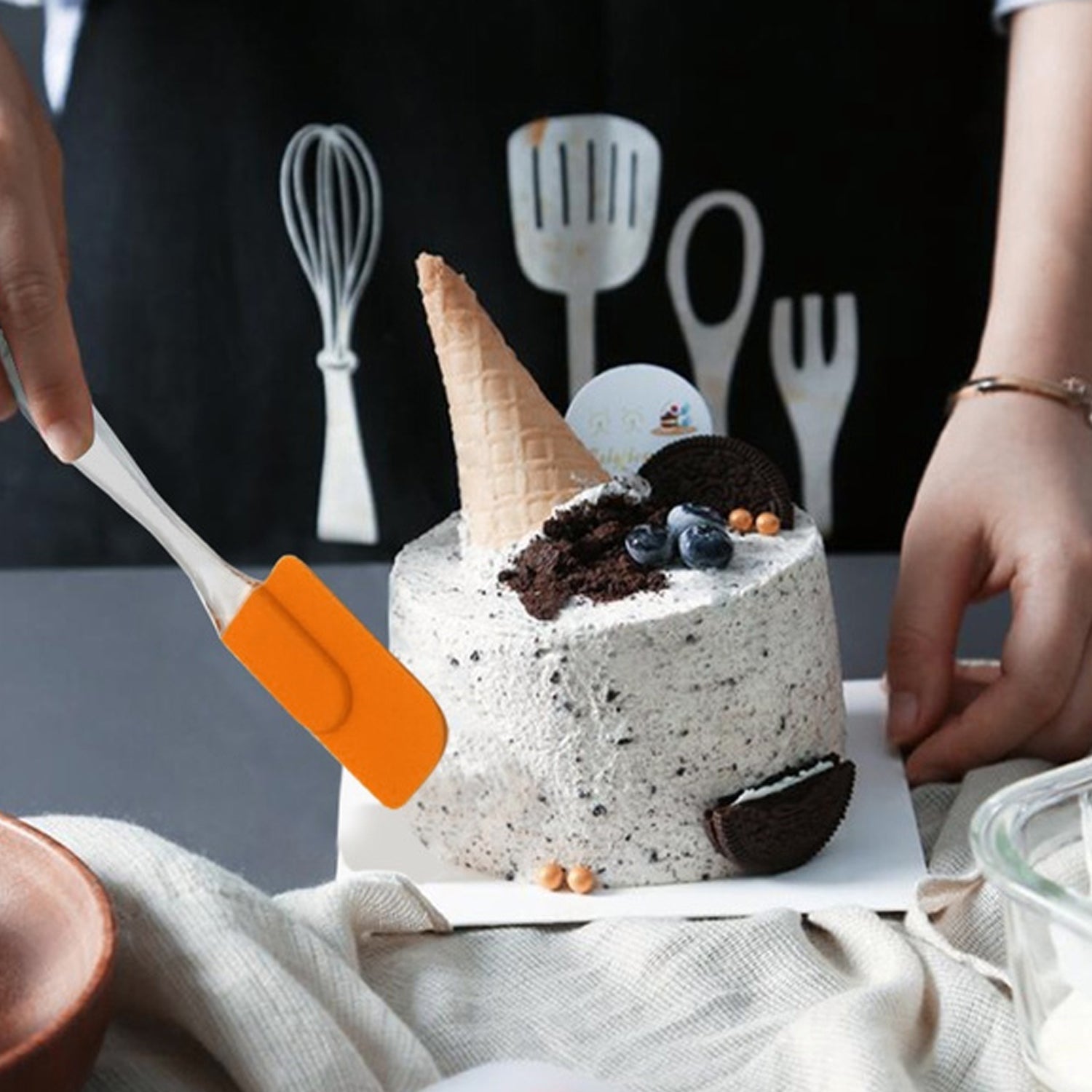 2 in 1 Combo of Big Brush & Spatula Set for Pastry, Cake Mixer, Decorating, Cooking, Baking, Grilling Tandoor | Bakeware Combo | Kitchen Tool Set - Image 6