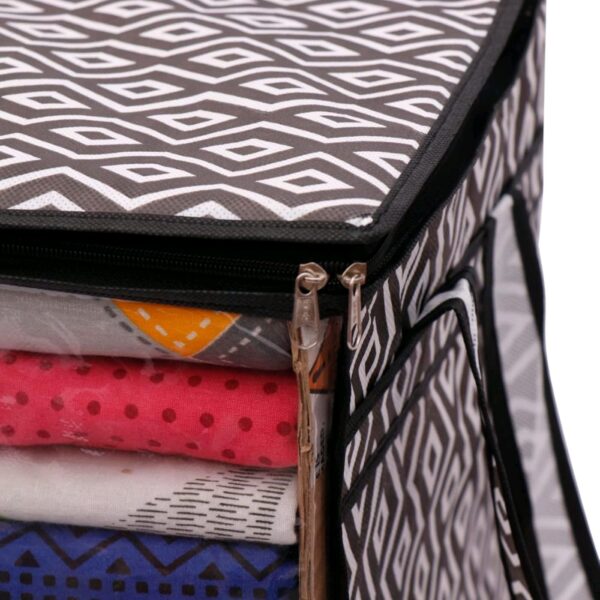 XL SAREE / CLOTH COVER WITH FULL FRONT WINDOW (40*38*33CMS) (RANDOM COL. & DESIGN) (1PC) (YS+X134)