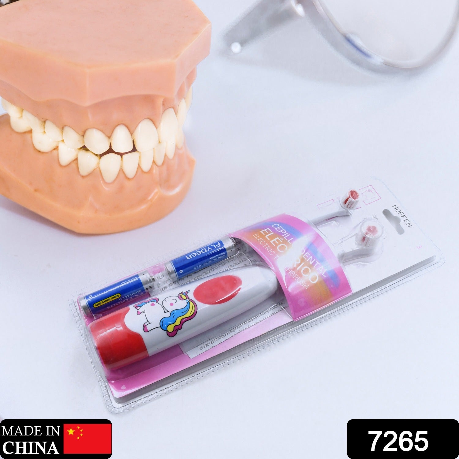 Electric Toothbrush for Kids and Adults Travel Portable Toothbrush With Extra 1 Brush Heads With 2 Battery - Image 2