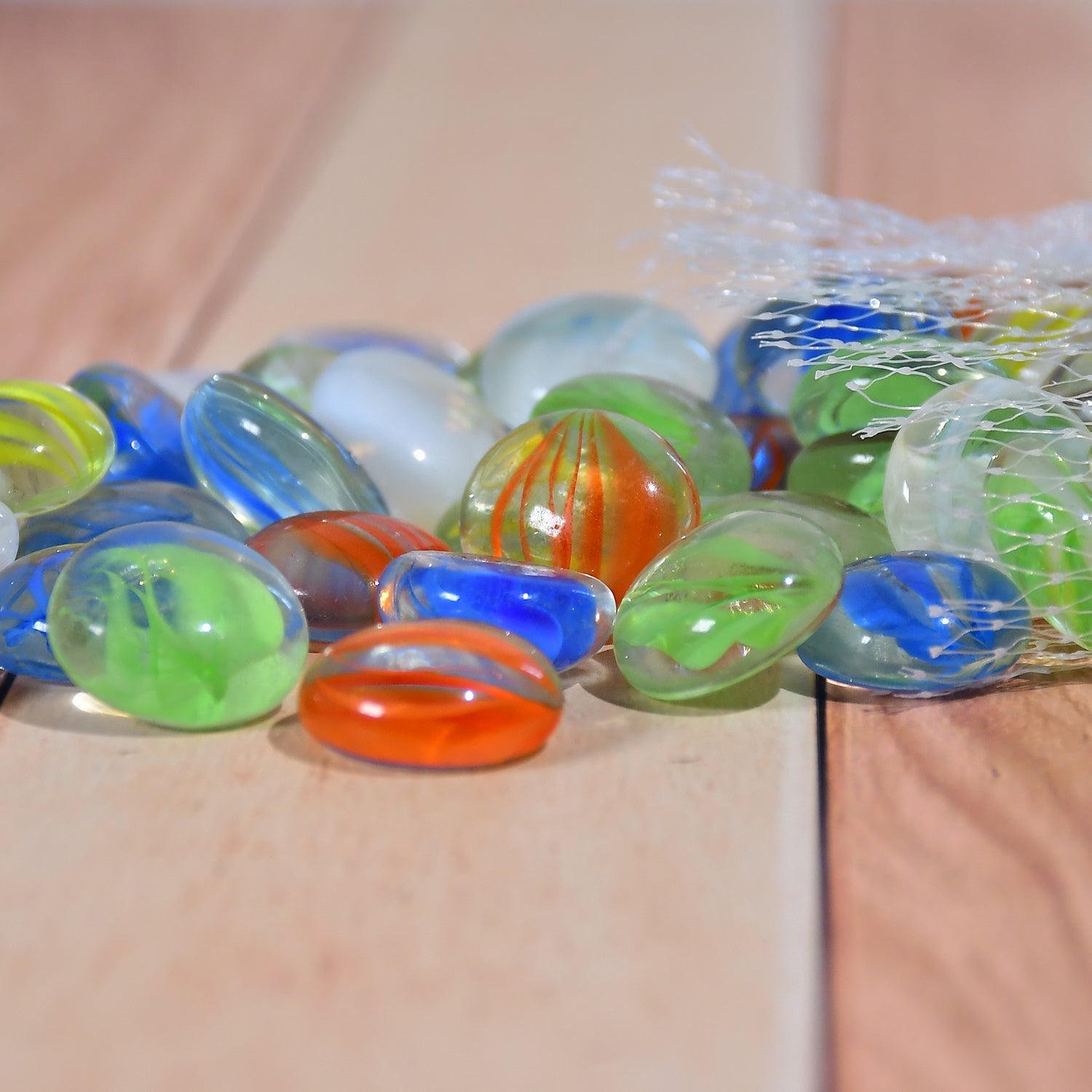 Glass Gem Stone, Flat Round Marbles Pebbles for Vase Fillers, Attractive pebbles for Aquarium Fish Tank. - Image 3