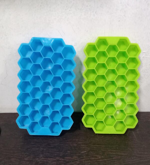 Flexible Silicone Ice Cube Tray, 37 Small Cubes , Fridge Use - Image 8