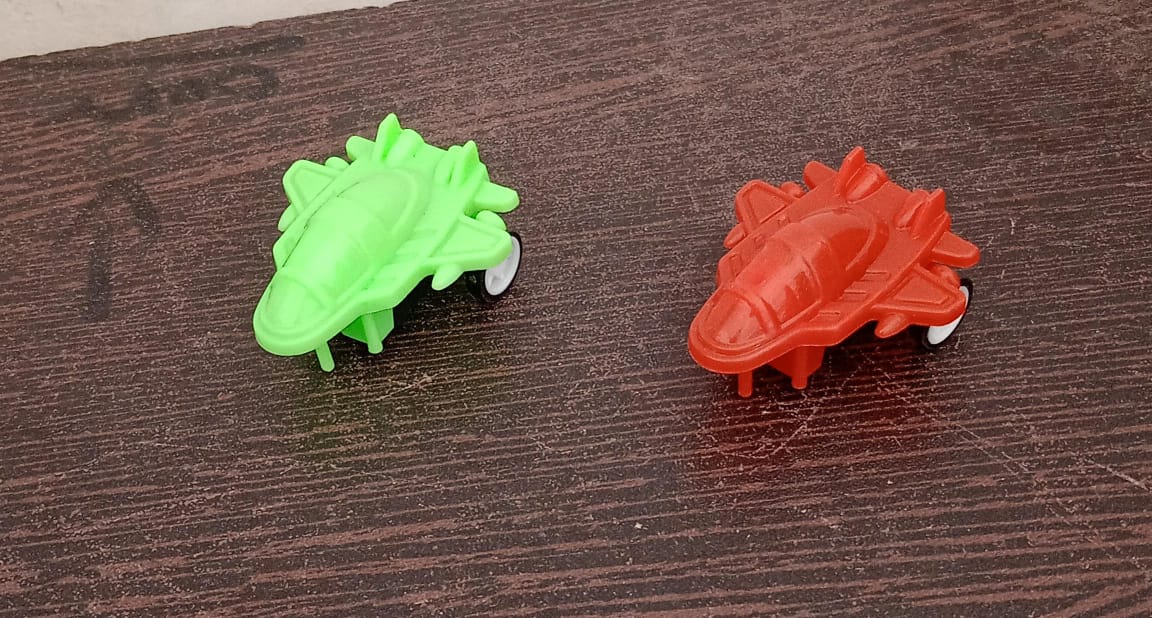 Int Pull Back Mini Plane - Image 7