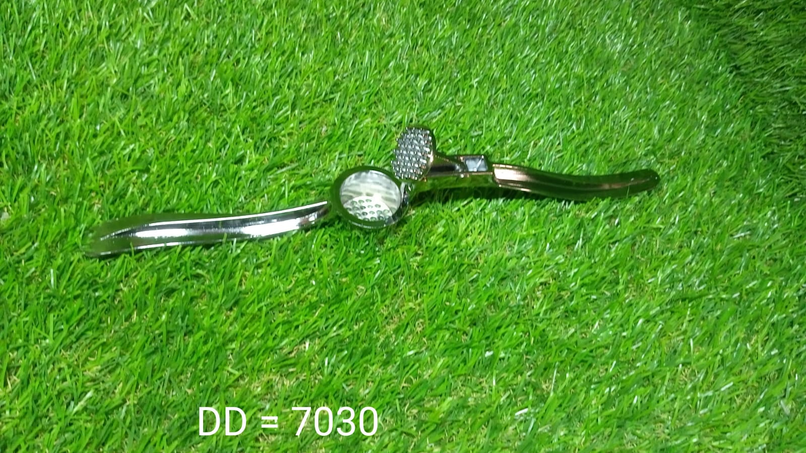 Stainless Steel Garlic Press Crusher - Image 9