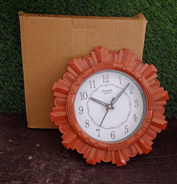 Wooden Look Round Wall Clock - Battery Operated, Easy-to-Read, Plastic Design for Home/Office - Image 8