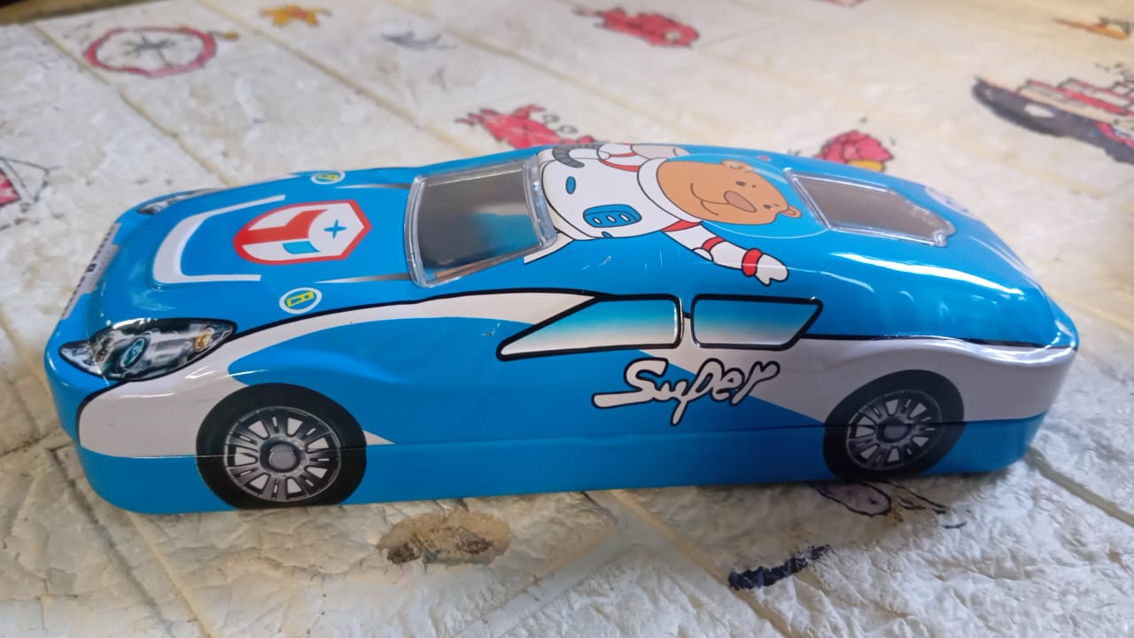 Car-Shaped Metal Compass Box (1 Pc): Pencil Case for Kids, Stationery - Image 8