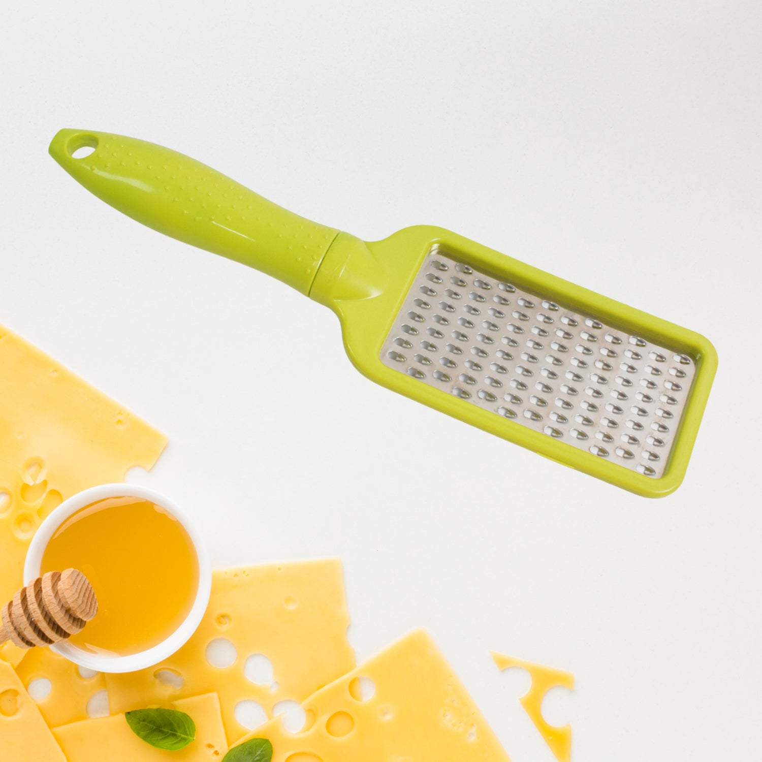 Stainless Steel Vegetables Fruits Shredder For Kitchen Cheese Grater (1 Pc) - Image 3