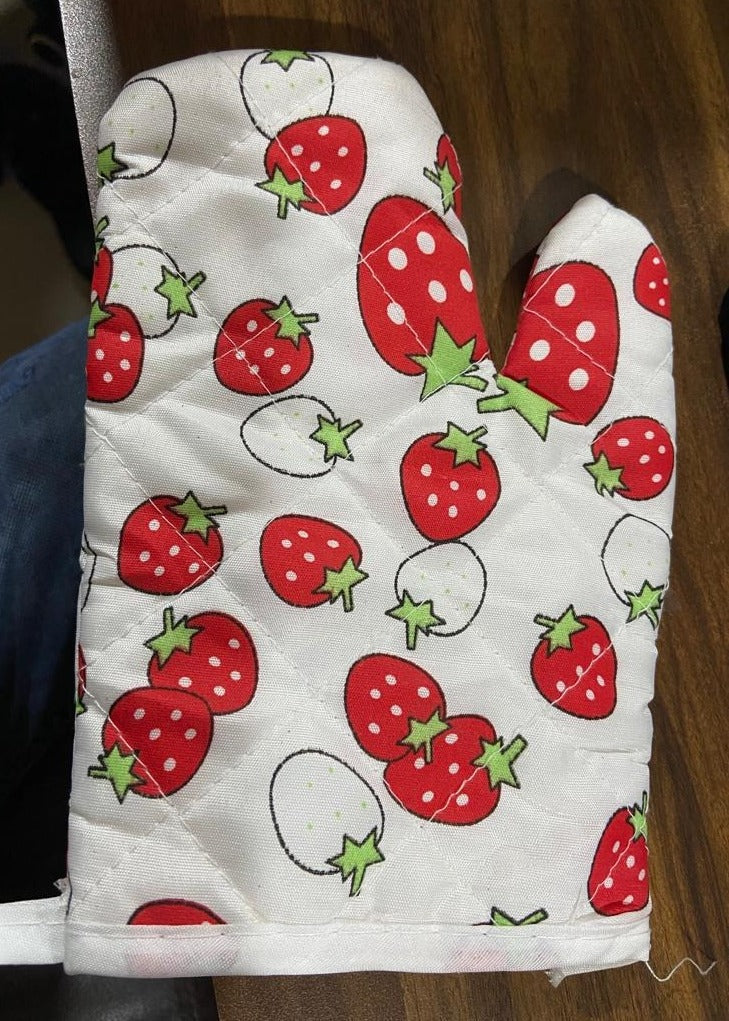 Designer Multicoloured Oven Mitt and Pot Holder - Image 7