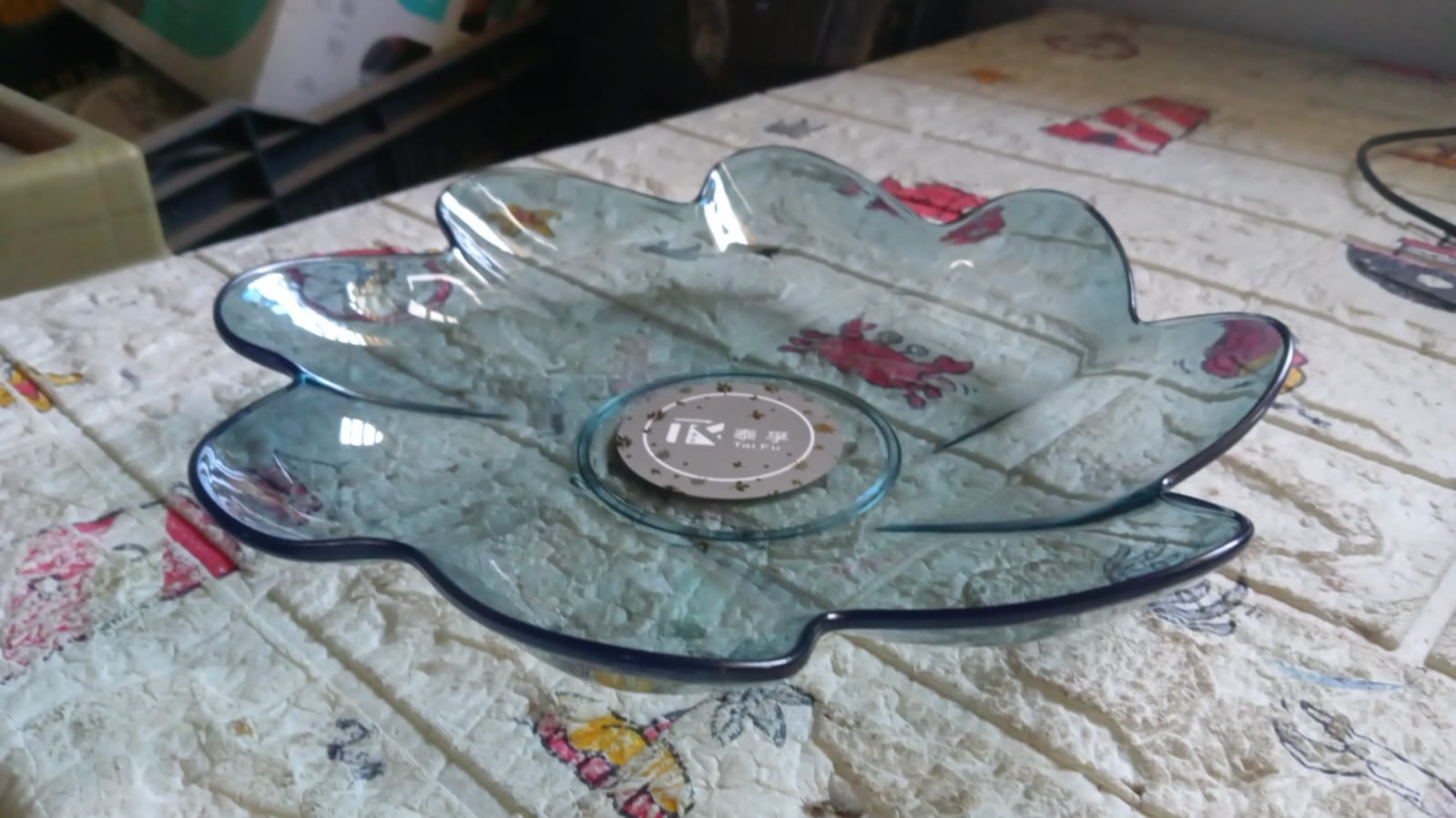 Flower Shape Plastic Dinner / Fruit Plate / Tray / Snacks / Breakfast Plate friendly Plastic Plate for Kids Party Supplies Birthday Holiday Party Dinnerware Supplies (1 Pc) - Image 7